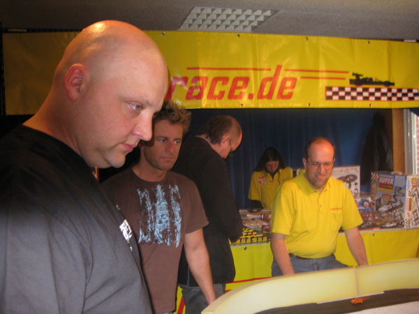 [Bild: 03_sonntag_02_uwesshop.jpg]