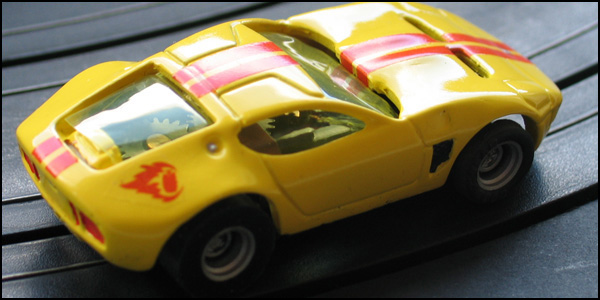 [Bild: ford_concept_resine_04_gr.jpg]
