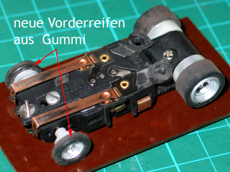 [Bild: chassis_autoworld_4gears_unten_05_vorderreifen.jpg]